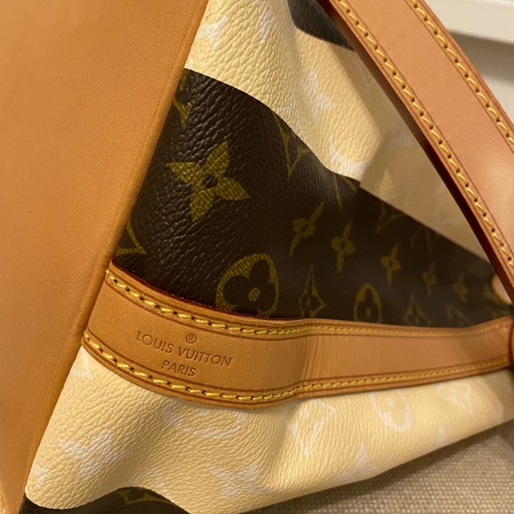 💎 AUTHENTIC LOUIS VUITTON PETIT NOE 💎 - Picture 6 of 9